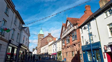 15 Best Towns in Wales in 2024 (A Local’s Picks) .